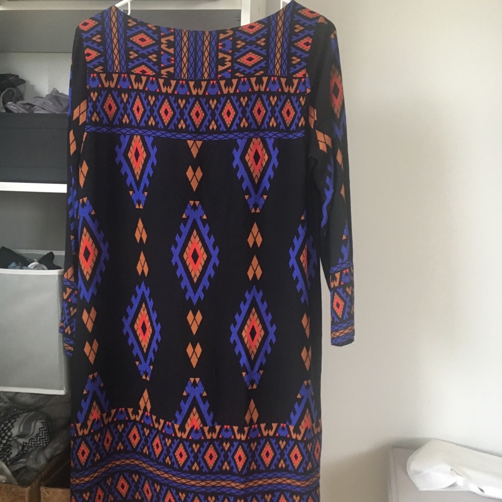 Long Sleeved Geometric Pattern Dress - image 5